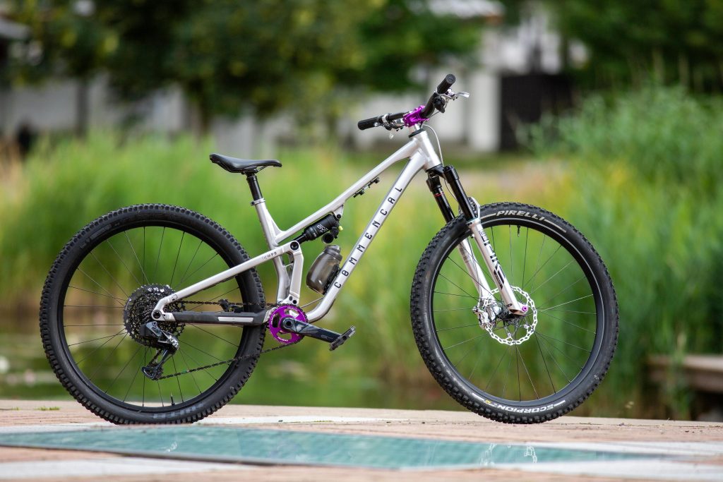Full Suspension Mountain Bike