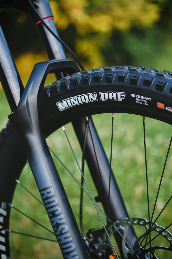 Tire Width and Tread image